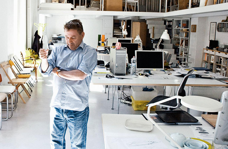 The Milanese. » James Irvine, 19582013.