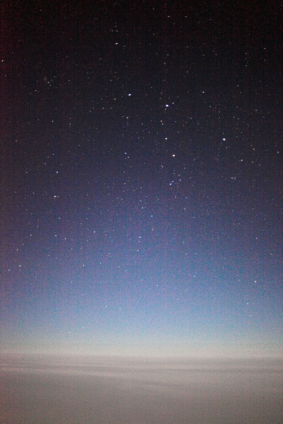 Wolfgang-Tillmans-in-flight-astro-ii-2010