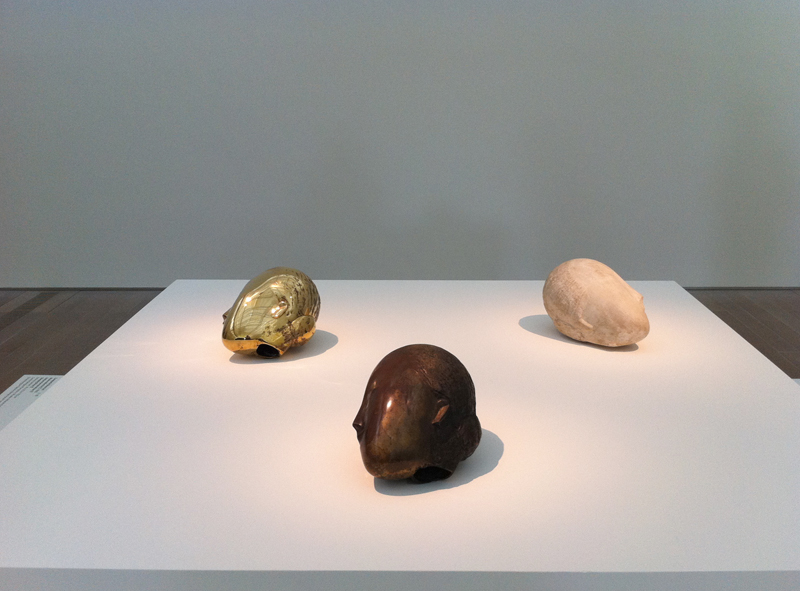 Constantin-Brancusi-veduta-dellinstallazione-delle-Muse-addormentate-photo-Valentina-Grandini