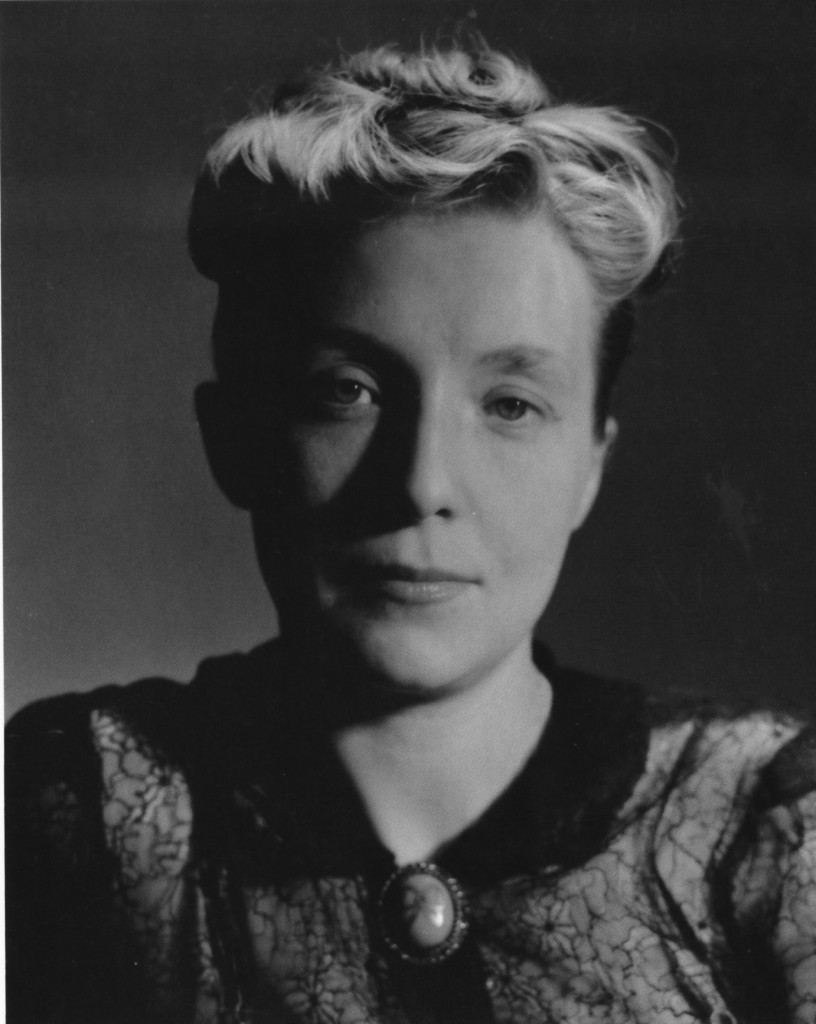 tumblr_mb6sn9AOok1r0zy40o1_12801-816x1024