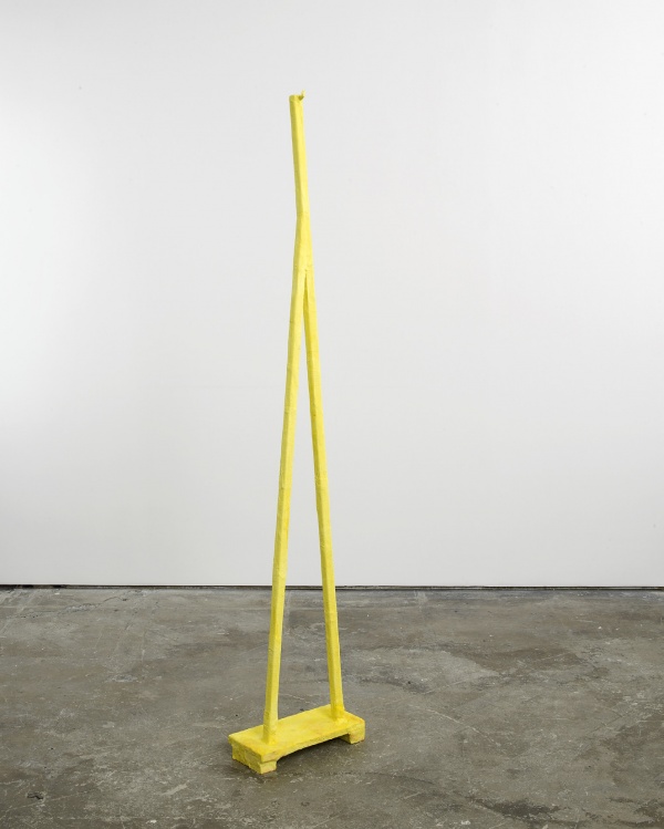 Dispenser-yellow horn