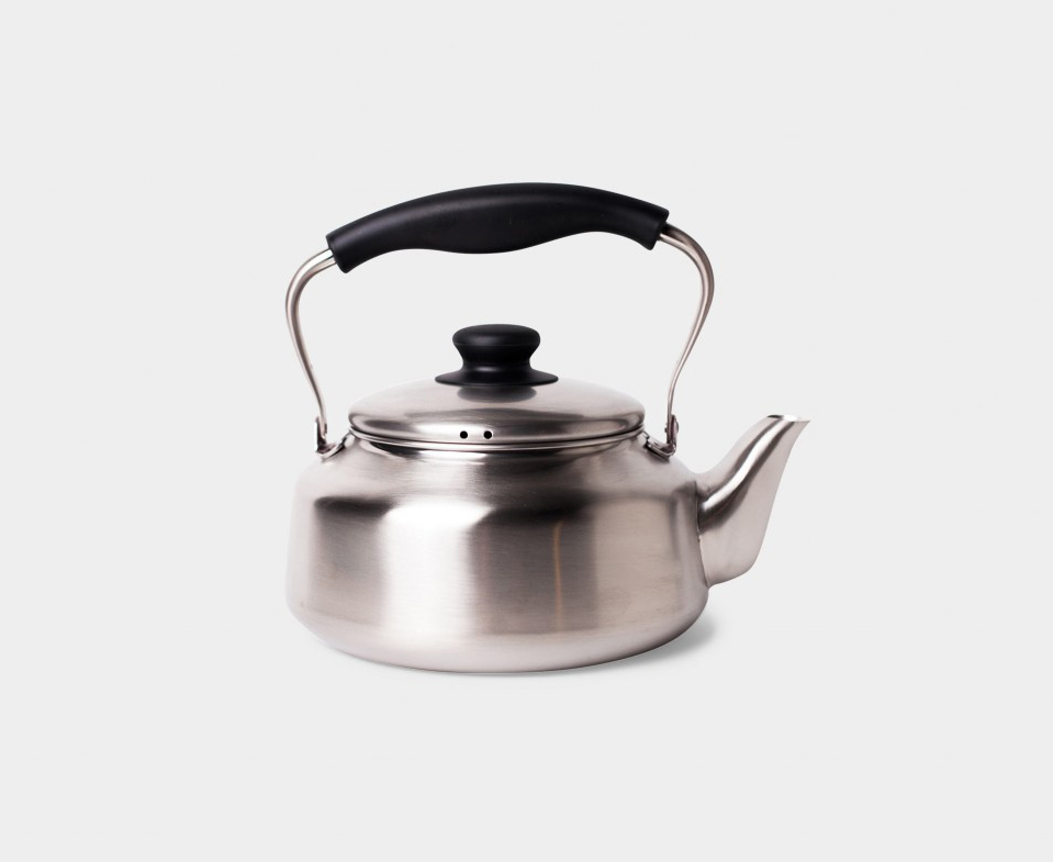 yes_055_yanagi_tea_kettle_2-1340x785