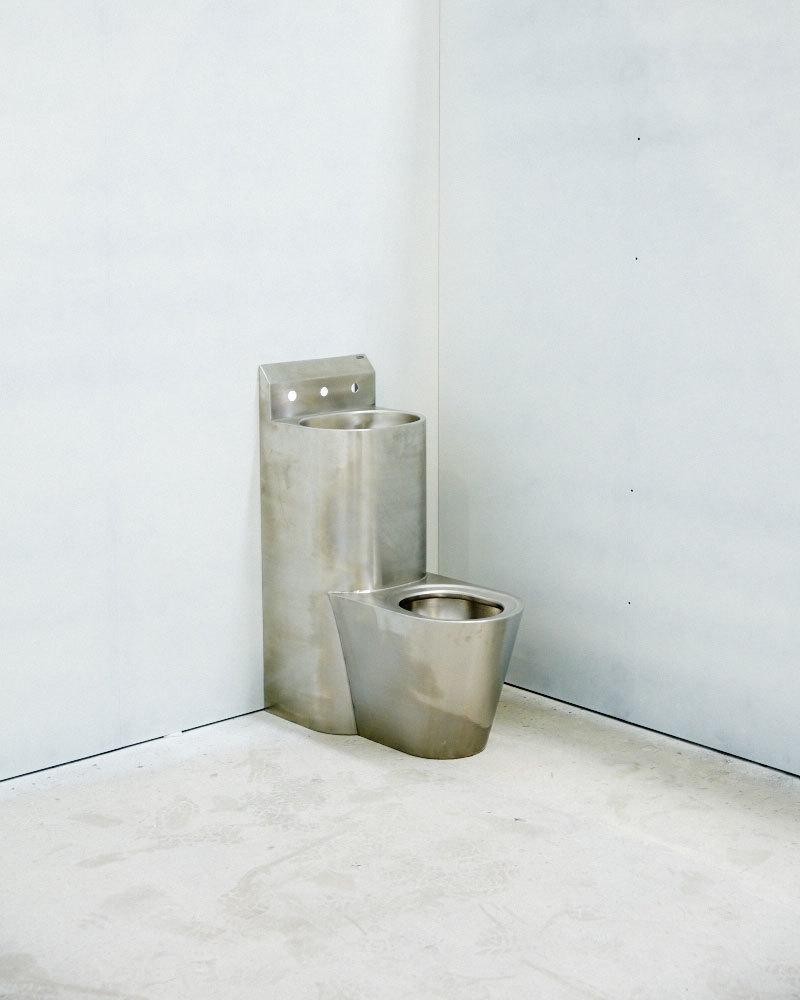 fotos-de-trabalhadores-australianos-montando-celas-pre-fabricadas-chinesas-858-1441849597