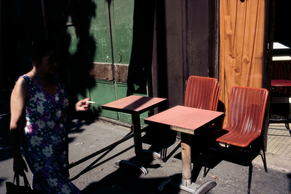 FRANCE. Paris. 1985. Streetscene.