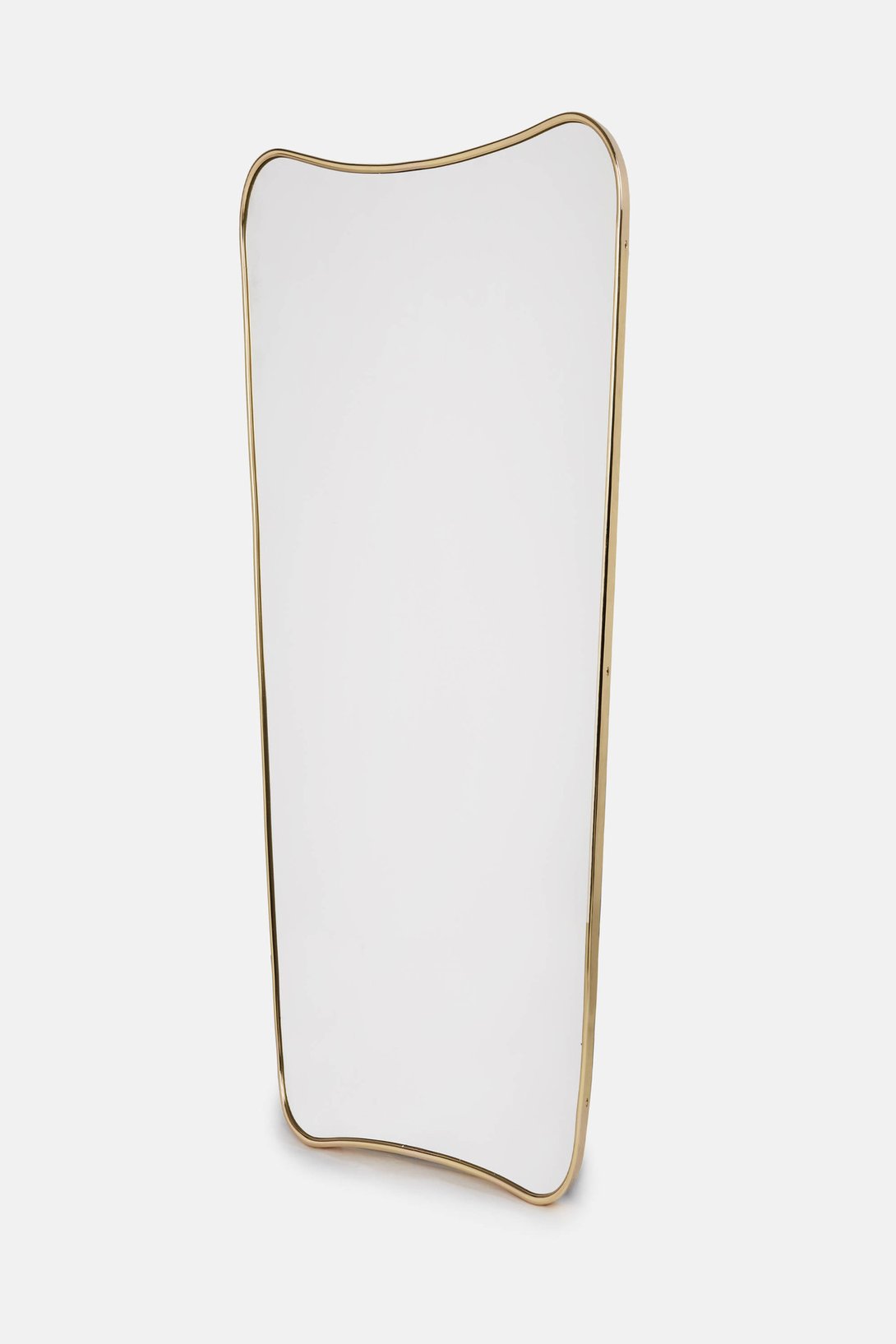 full_GUBH005055045_02_1090x-1