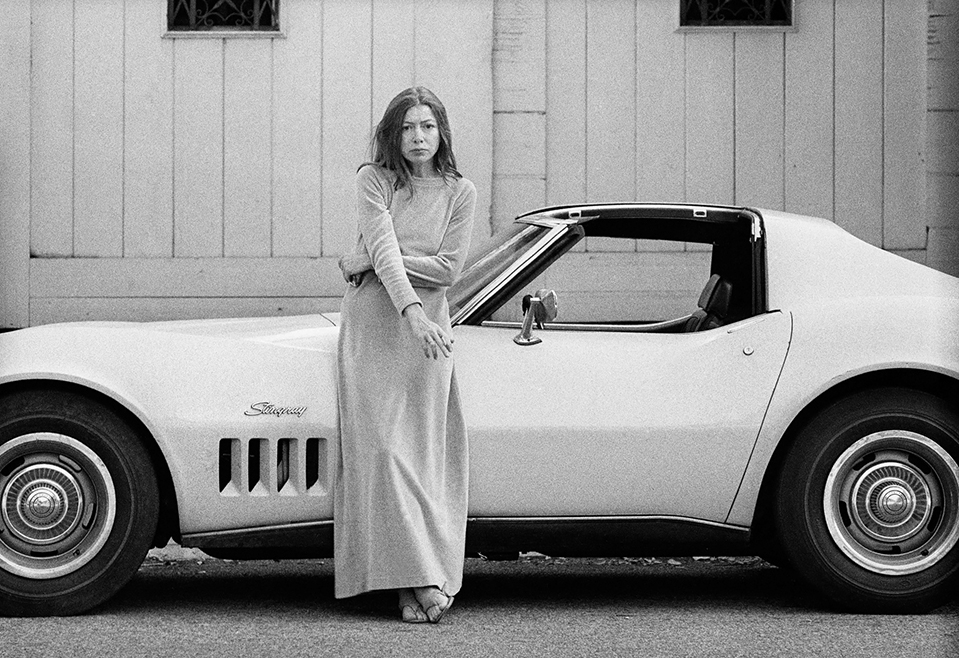 003-joan-didion-theredlist