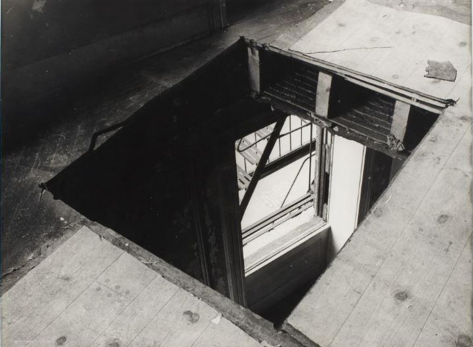 Gordon-Matta-Clark-Bronx-Floors-1973