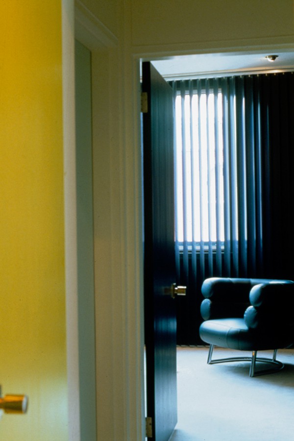 sav4.jpg.600x900_q90_crop_upscale