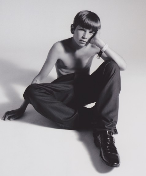 self-balenciaga-7-tt-width-476-height-576-crop-1-format-two_columns-except_gif-1-scale_up-1